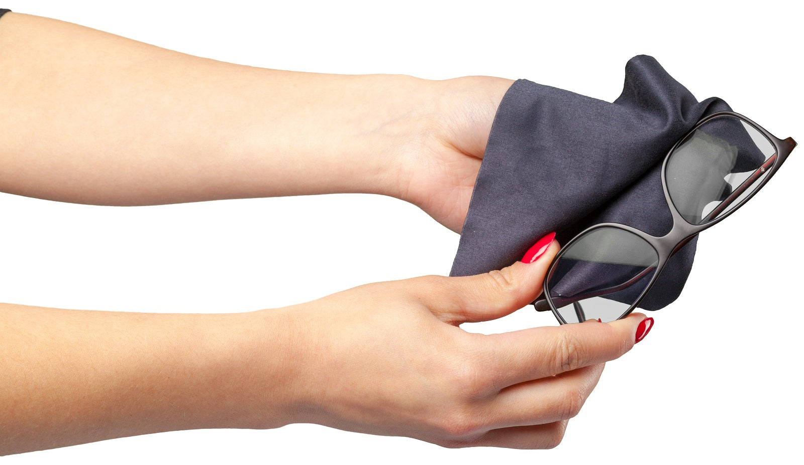 Tips to Keep Your Summer Sunglasses Looking Brand New