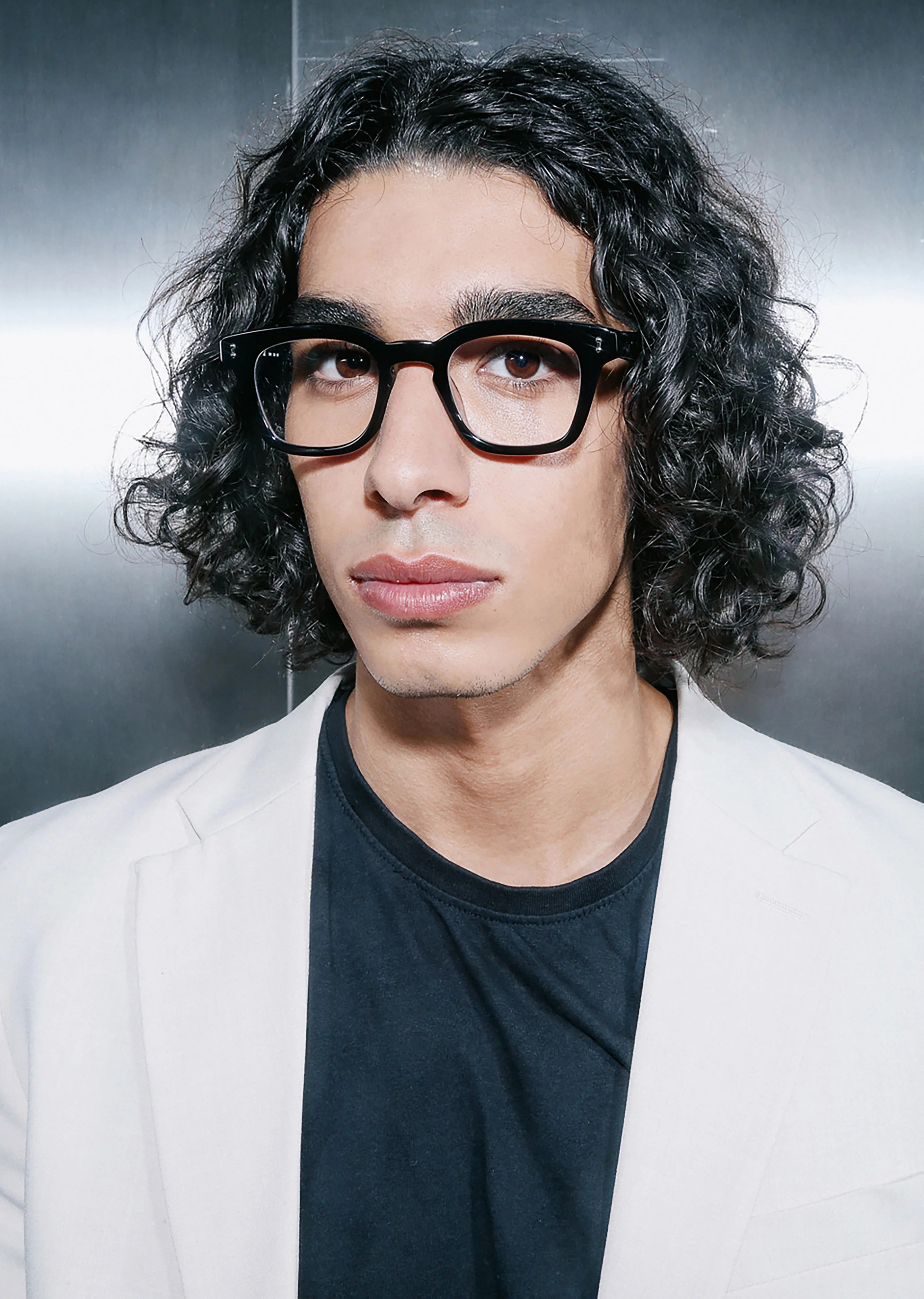 PETER AND MAY S101 OPT SON BLK 47 FRAME