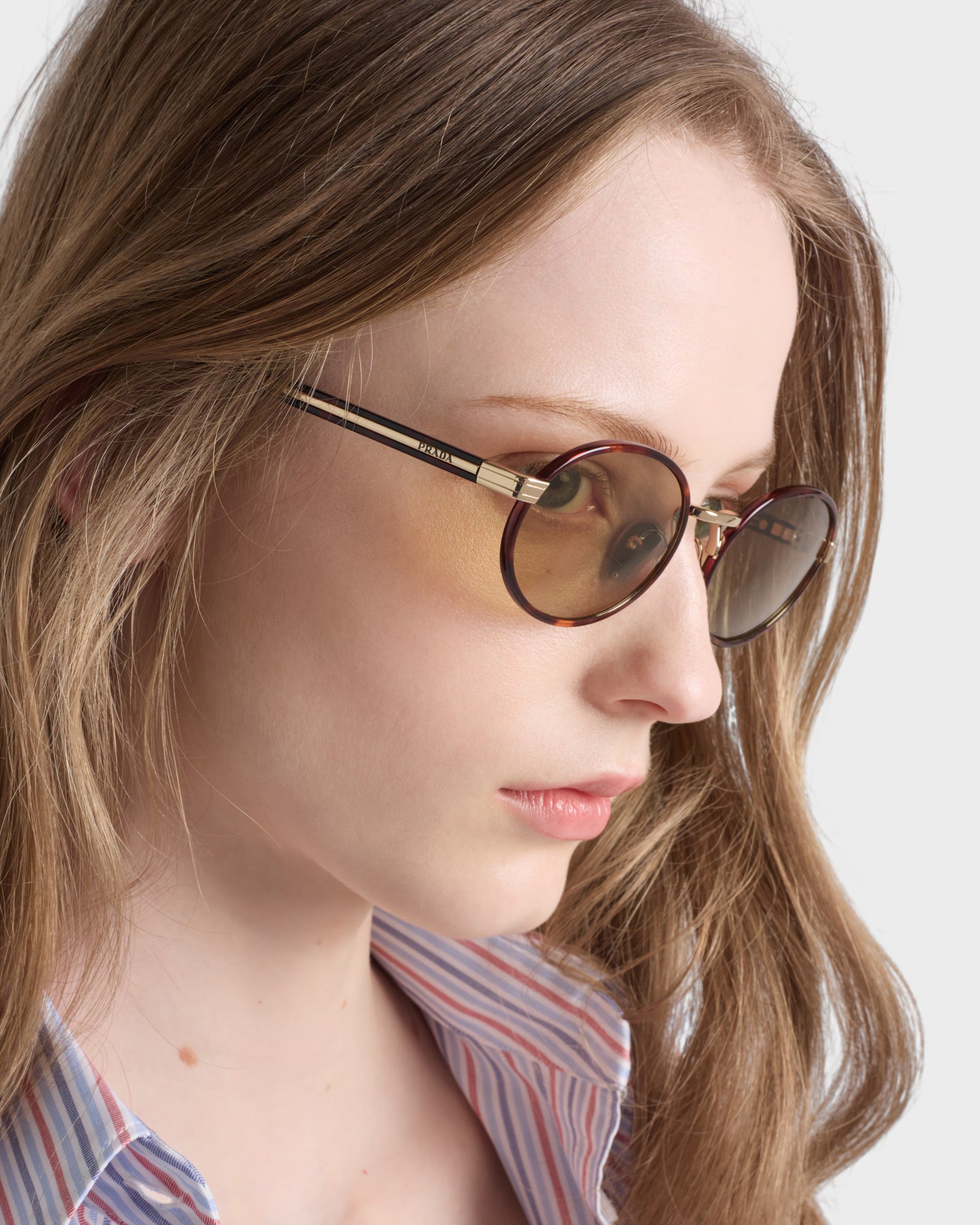 PRADA PRB56S 21E10R 52 SUNGLASSES