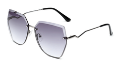 FCUK FC7637 C2 62 SUNGLASSES