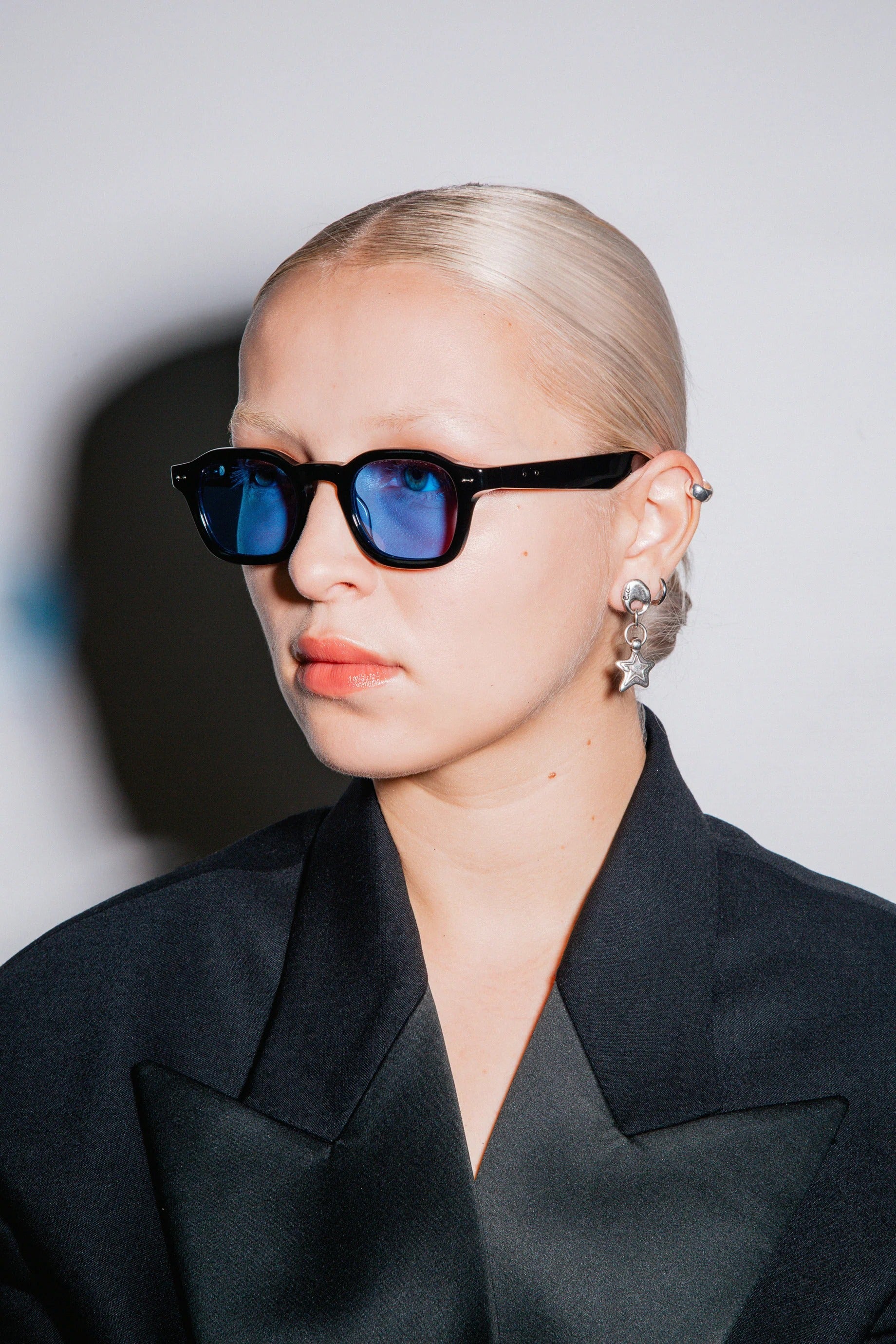 PETER AND MAY S98 SUN HERO BLK BLUE 46 SUNGLASSES